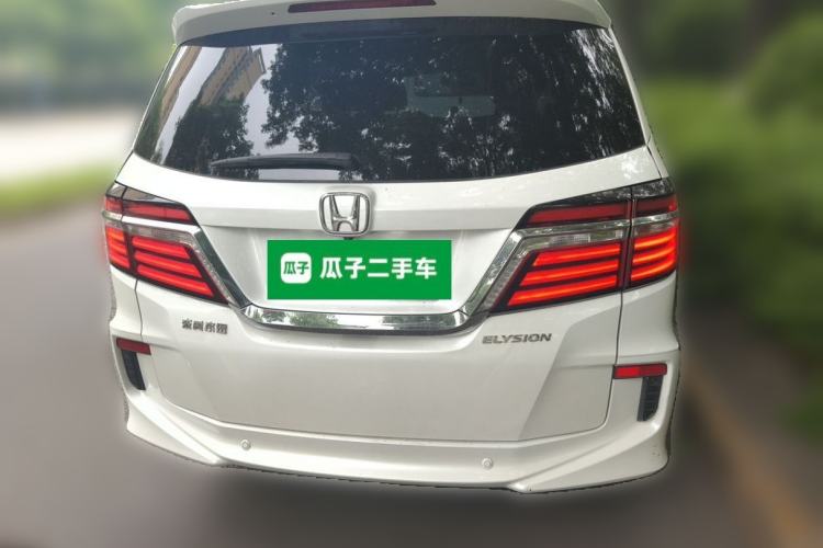 Used Honda Elysion 2016 2.4L Supreme Edition Rear