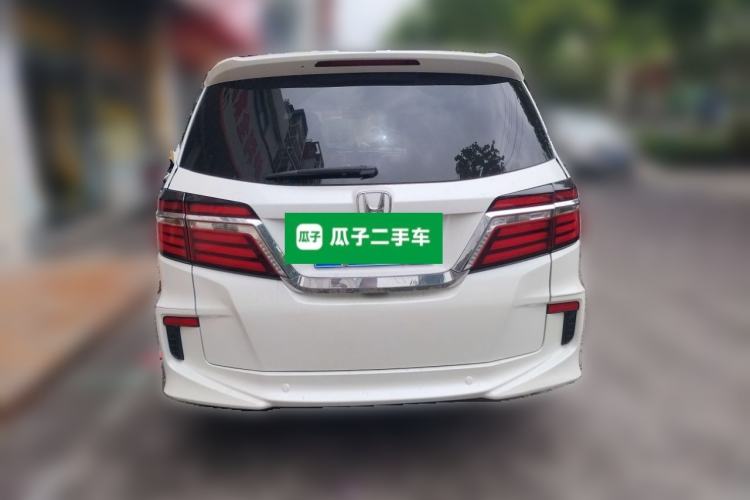 Used Honda Elysion 2016 2.4L Style Edition Rear
