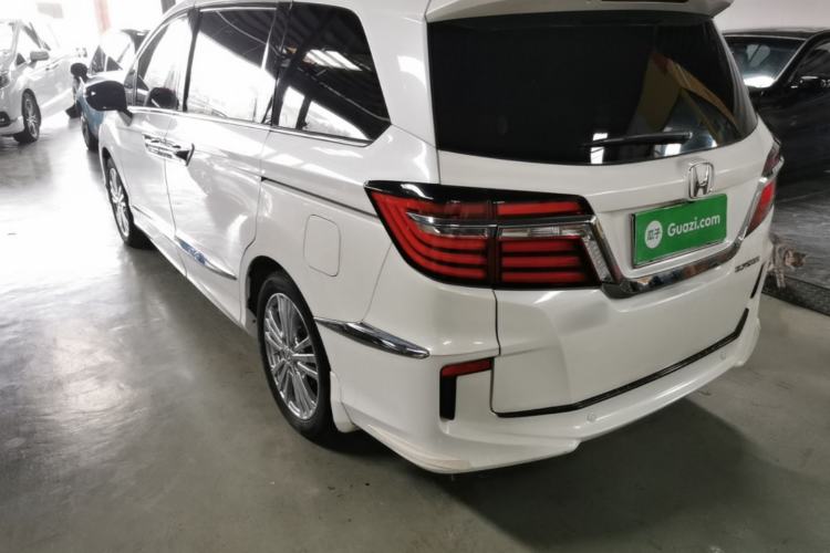 Used Honda Elysion 2016 2.4L Luxury Edition Rear Left 45 Deg