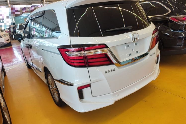 Used Honda Elysion 2016 2.4L Classic Edition Rear Left 45 Deg