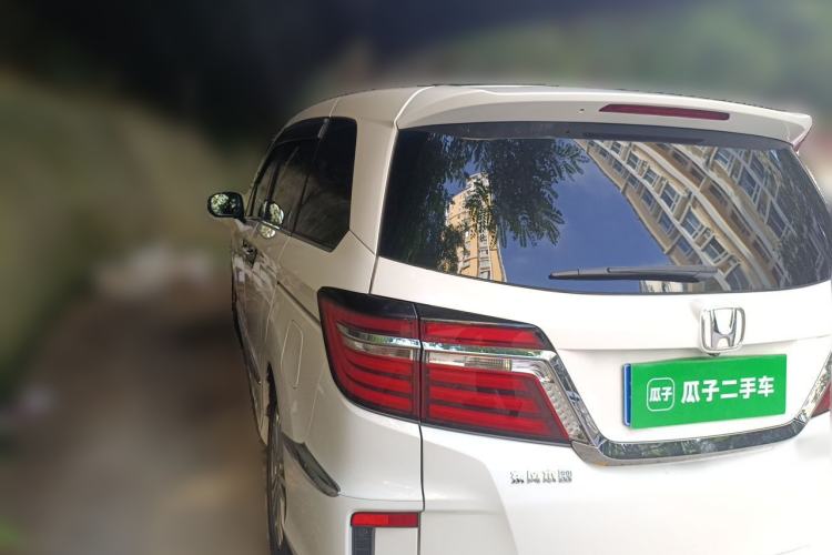 Used Honda Elysion 2016 2.4L Supreme Edition Rear Left 45 Deg