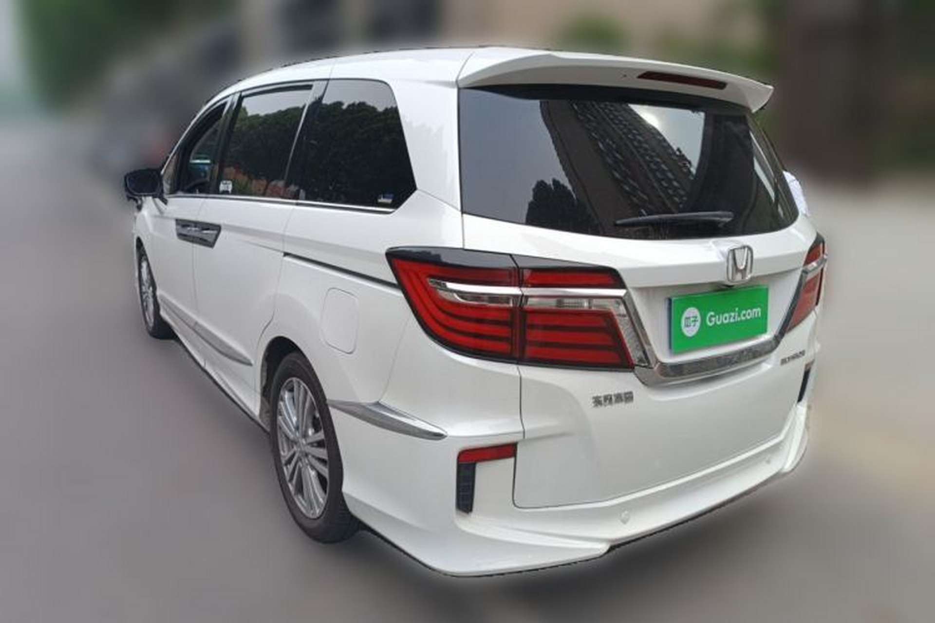 Used Honda Elysion 2016 2.4L Supreme Edition Rear Left 45 Deg