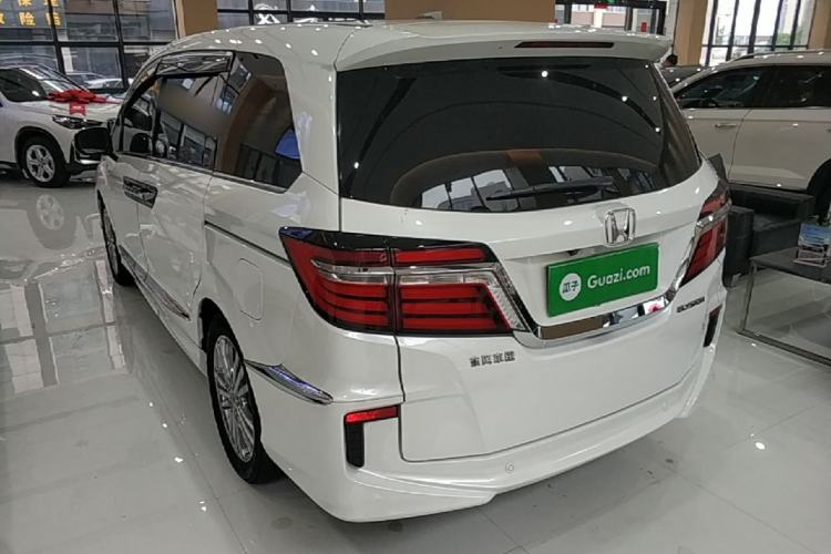 Used Honda Elysion 2016 2.4L Style Edition Rear Left 45 Deg