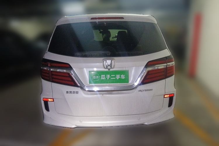 Used Honda Elysion 2016 2.4L Supreme Edition Rear