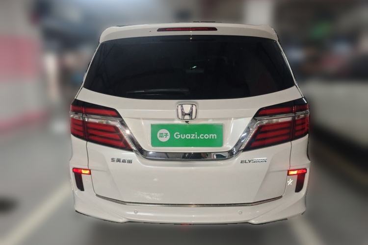 Used Honda Elysion 2016 2.4L Supreme Edition Rear