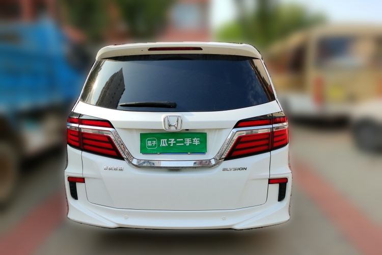 Used Honda Elysion 2016 2.4L Style Edition Rear