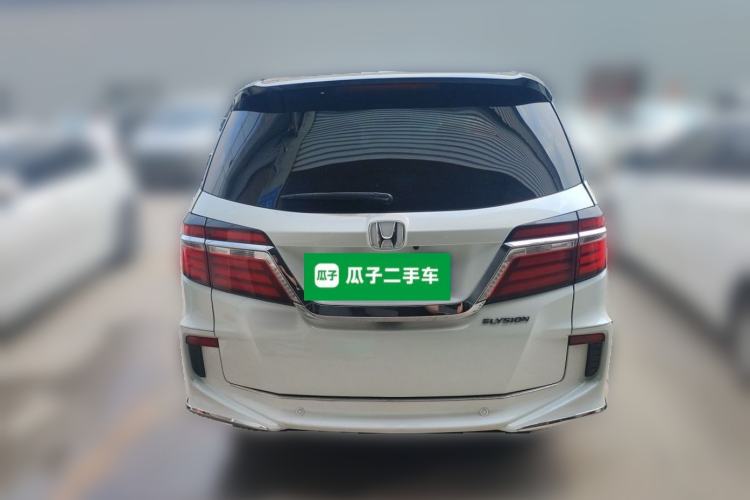Used Honda Elysion 2016 2.4L Comfort Edition Rear