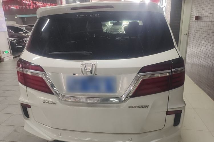 Used Honda Elysion 2016 2.4L Comfort Edition Rear