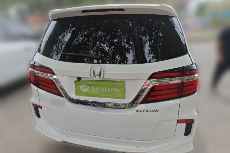 Used Honda Elysion 2016 2.4L Style Edition Rear