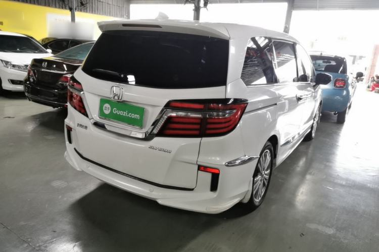 Used Honda Elysion 2016 2.4L Luxury Edition Rear Right 45 Deg
