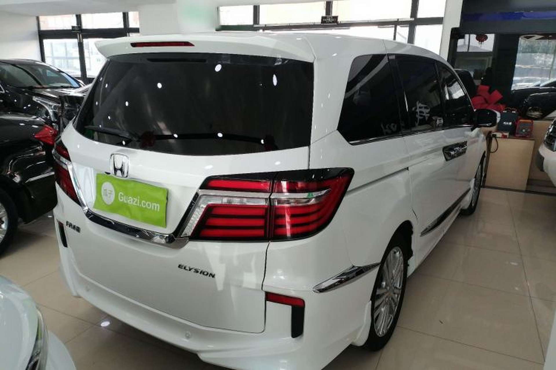 Used Honda Elysion 2016 2.4L Classic Edition Rear Right 45 Deg