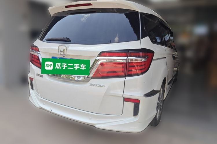 Used Honda Elysion 2016 2.4L Luxury Edition Rear Right 45 Deg