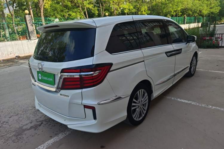 Used Honda Elysion 2016 2.4L Luxury Edition Rear Right 45 Deg