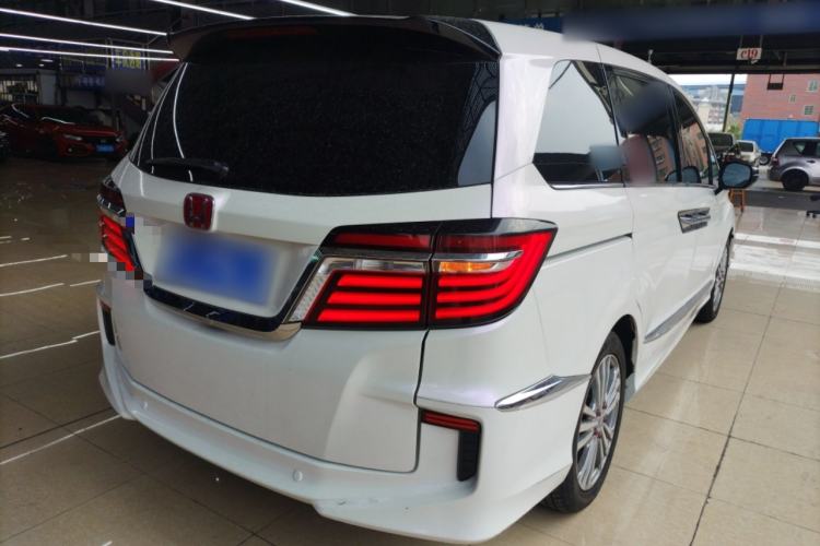 Used Honda Elysion 2016 2.4L Luxury Edition Rear Right 45 Deg