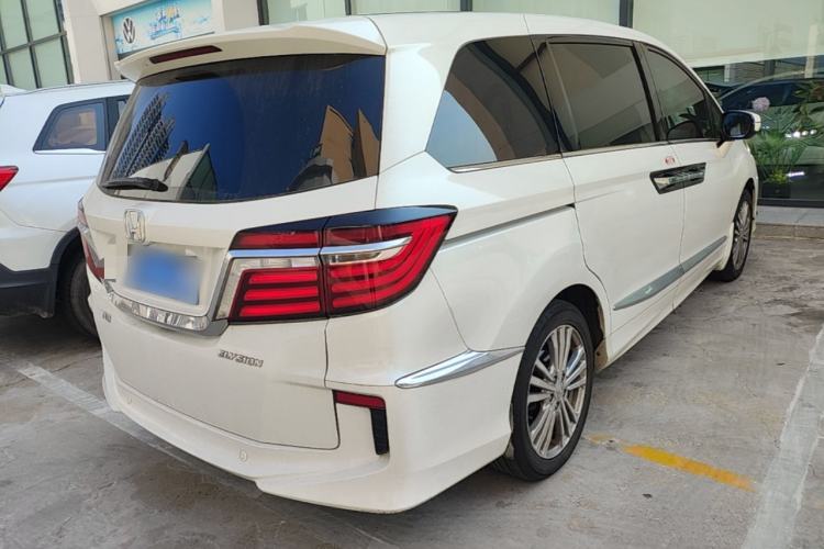 Used Honda Elysion 2016 2.4L Luxury Edition Rear Right 45 Deg