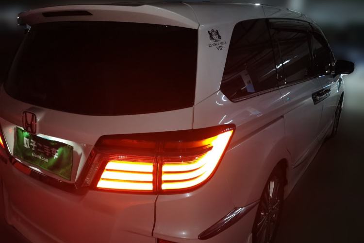 Used Honda Elysion 2016 2.4L Luxury Edition Rear Right 45 Deg