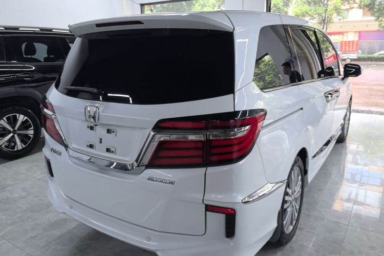Used Honda Elysion 2016 2.4L Luxury Edition Rear Right 45 Deg