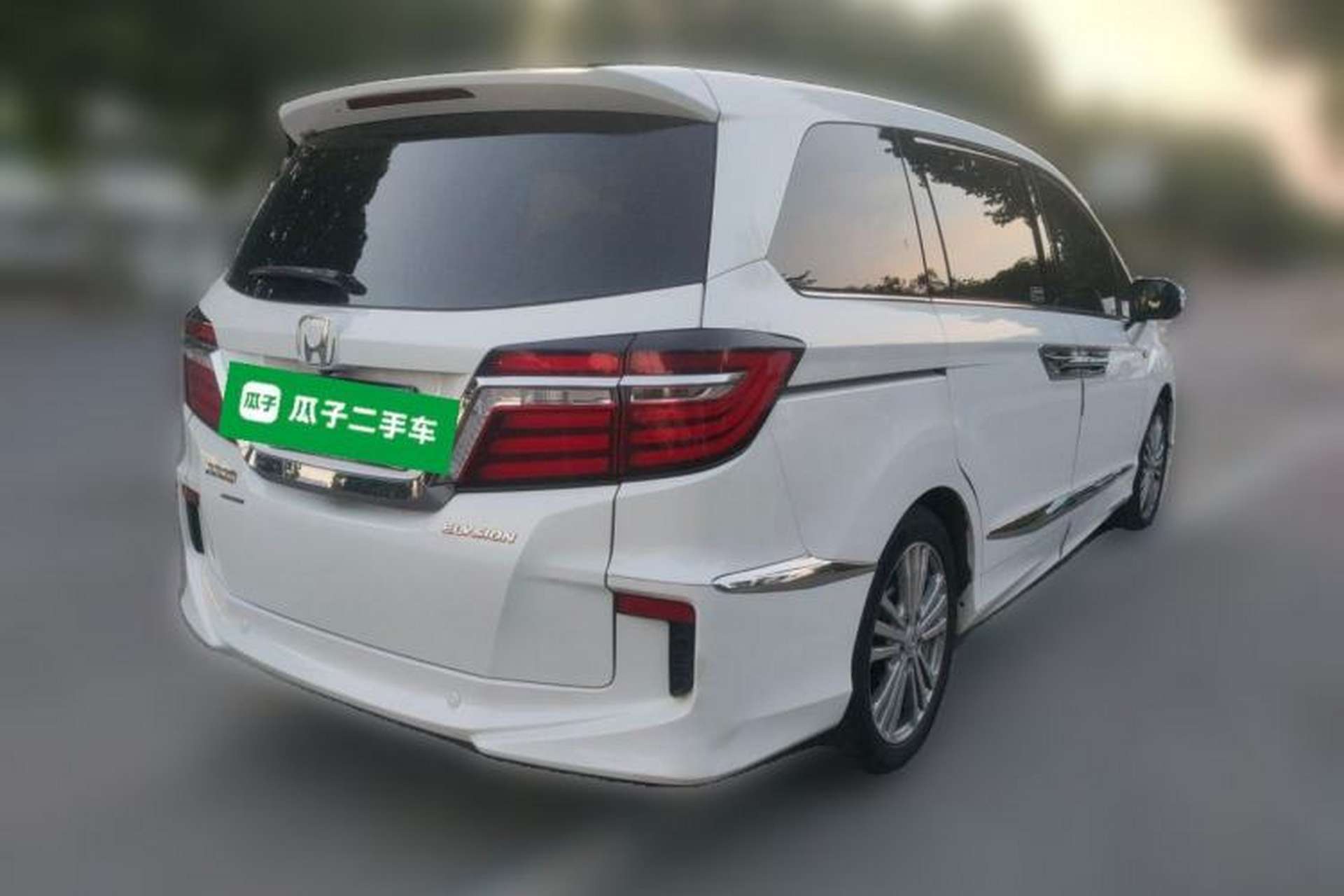Used Honda Elysion 2016 2.4L Luxury Edition Rear Right 45 Deg