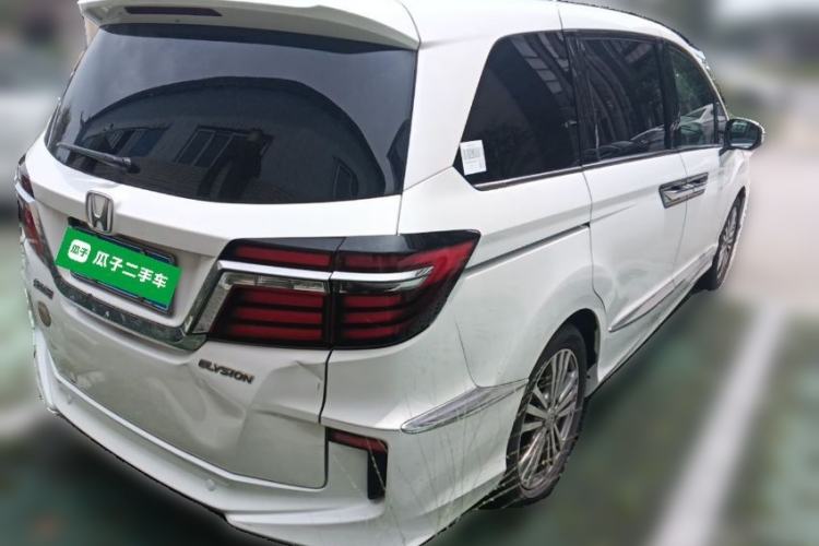Used Honda Elysion 2016 2.4L Luxury Edition Rear Right 45 Deg