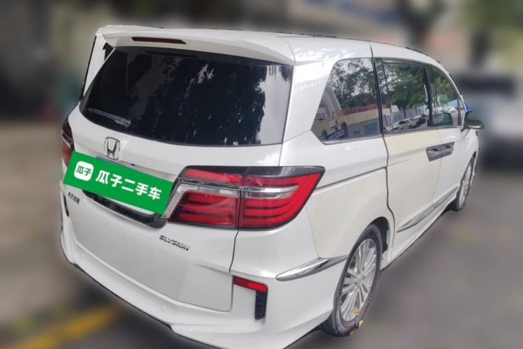 Used Honda Elysion 2016 2.4L Classic Edition Rear Right 45 Deg