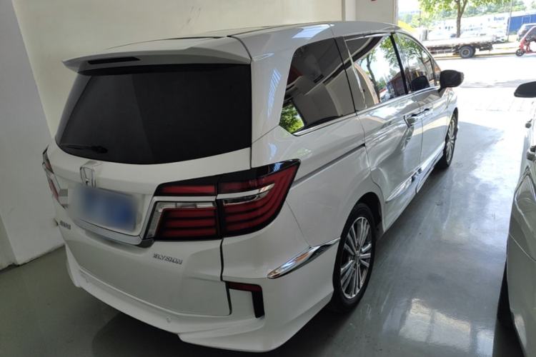 Used Honda Elysion 2016 2.4L Luxury Edition Rear Right 45 Deg