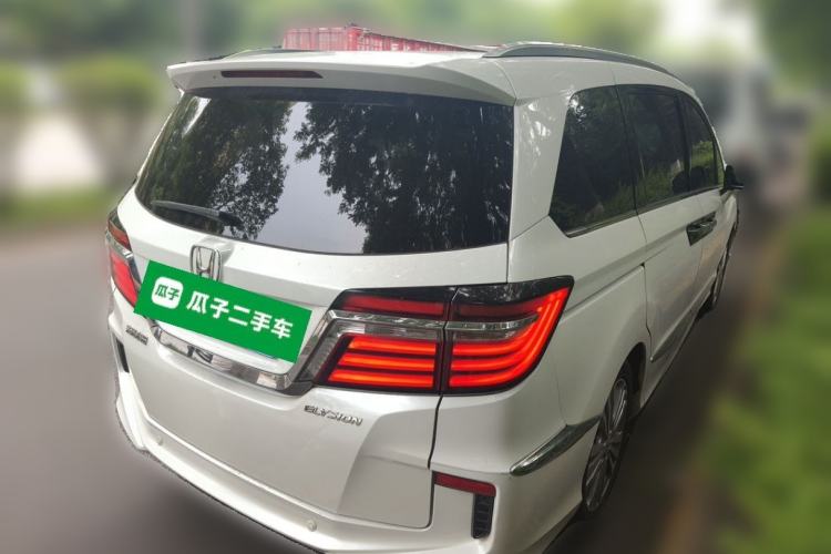 Used Honda Elysion 2016 2.4L Supreme Edition Rear Right 45 Deg