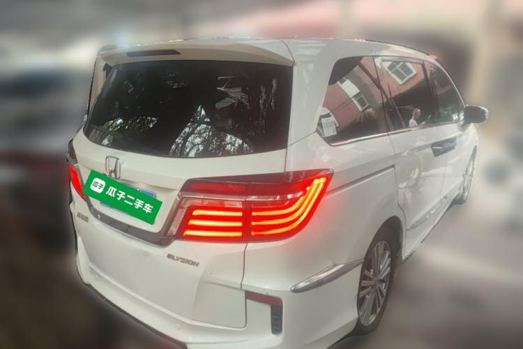 Used Honda Elysion 2016 2.4L Classic Edition Rear Right 45 Deg