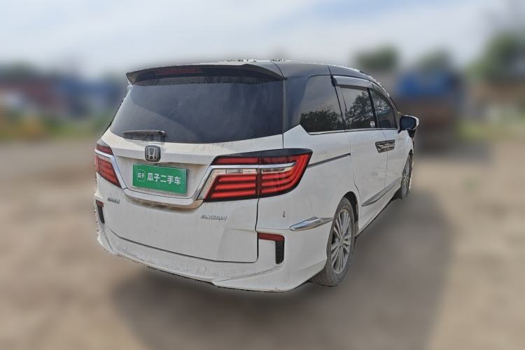 Used Honda Elysion 2016 2.4L Luxury Edition Rear Right 45 Deg