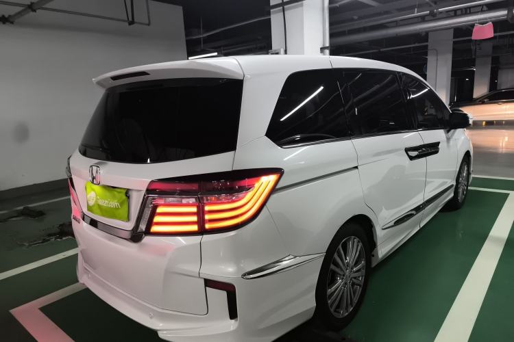 Used Honda Elysion 2016 2.4L Style Edition Rear Right 45 Deg