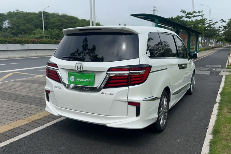 Used Honda Elysion 2016 2.4L Supreme Edition Rear Right 45 Deg