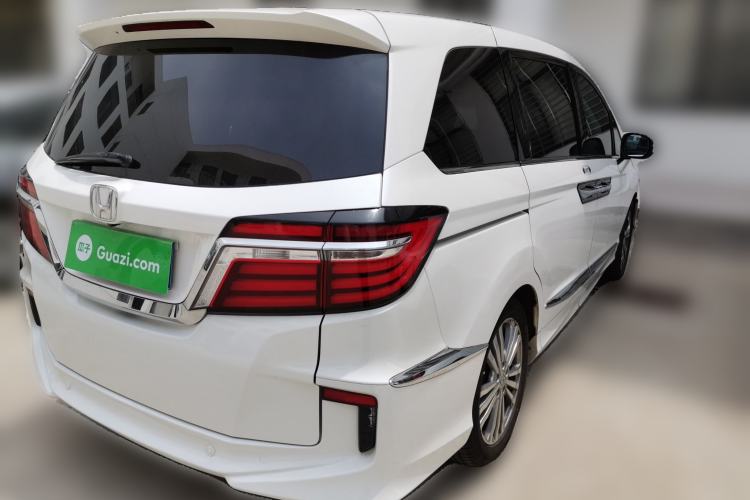 Used Honda Elysion 2016 2.4L Supreme Edition Rear Right 45 Deg