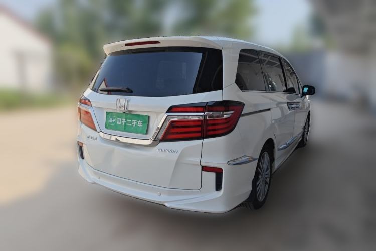 Used Honda Elysion 2016 2.4L Supreme Edition Rear Right 45 Deg