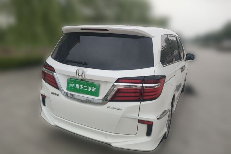 Used Honda Elysion 2016 2.4L Supreme Edition Rear Right 45 Deg