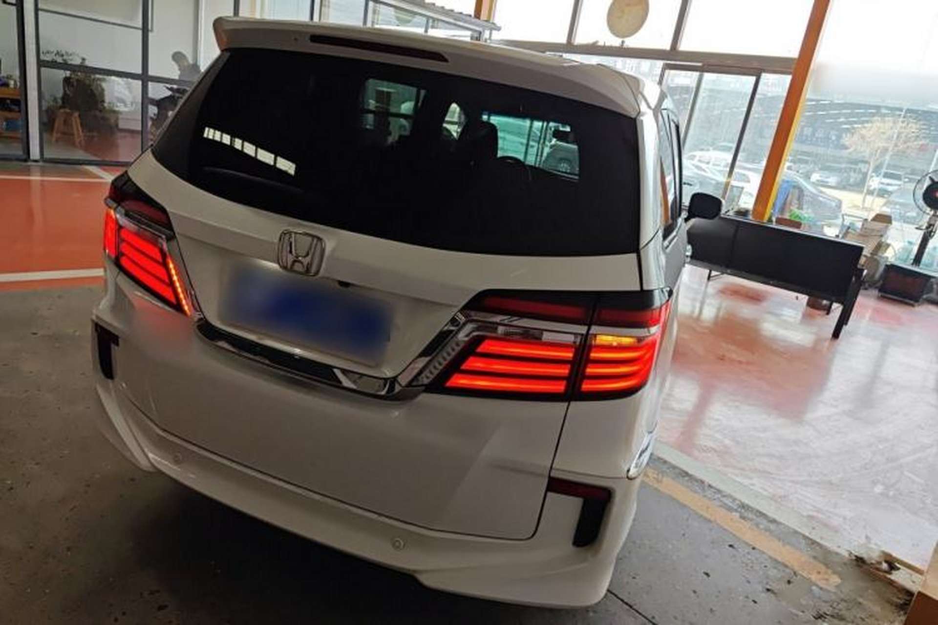 Used Honda Elysion 2016 2.4L Comfort Edition Rear Right 45 Deg