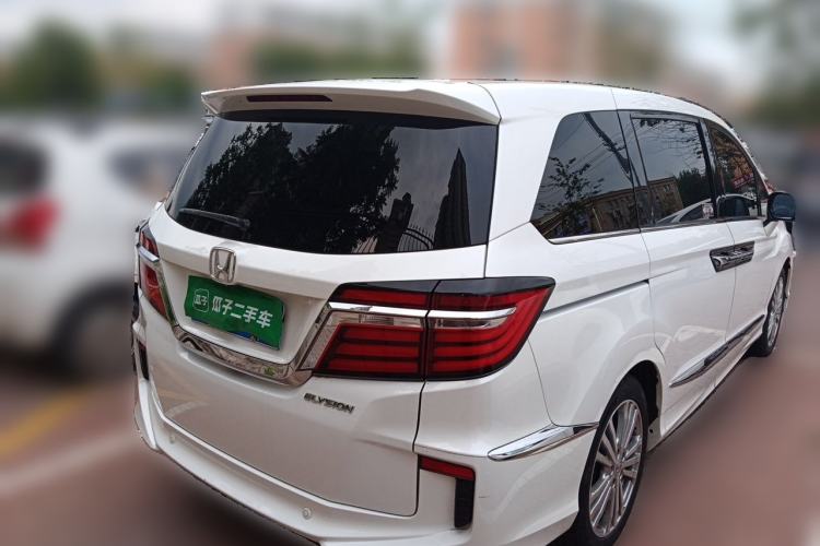 Used Honda Elysion 2016 2.4L Supreme Edition Rear Right 45 Deg