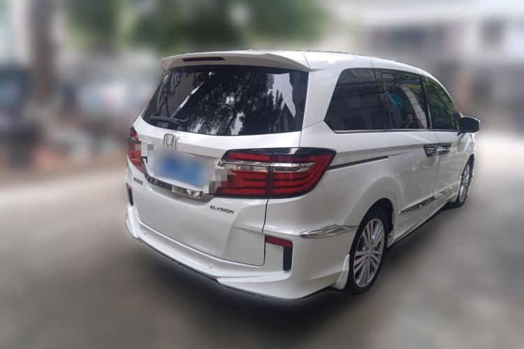 Used Honda Elysion 2016 2.4L Supreme Edition Rear Right 45 Deg