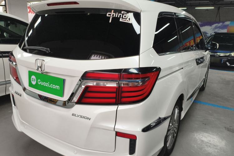 Used Honda Elysion 2016 2.4L Supreme Edition Rear Right 45 Deg