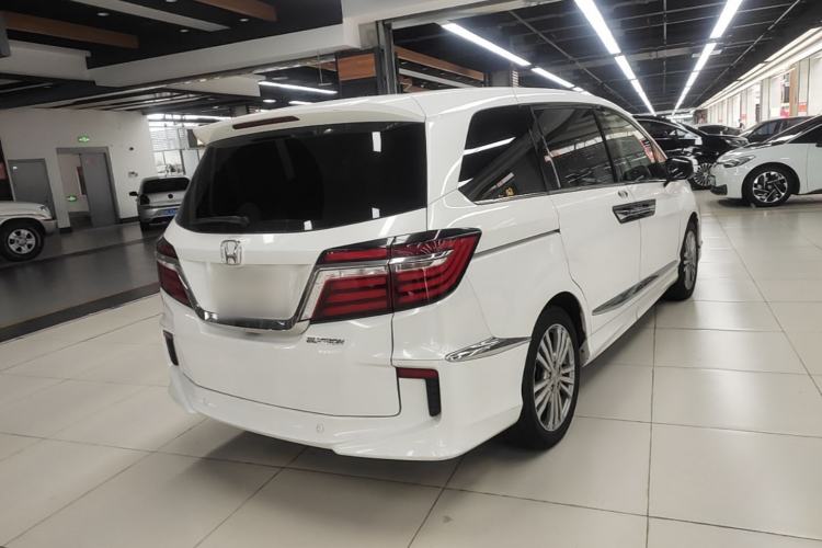Used Honda Elysion 2016 2.4L Luxury Edition Rear Right 45 Deg
