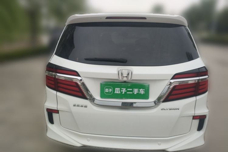 Used Honda Elysion 2016 2.4L Supreme Edition Rear