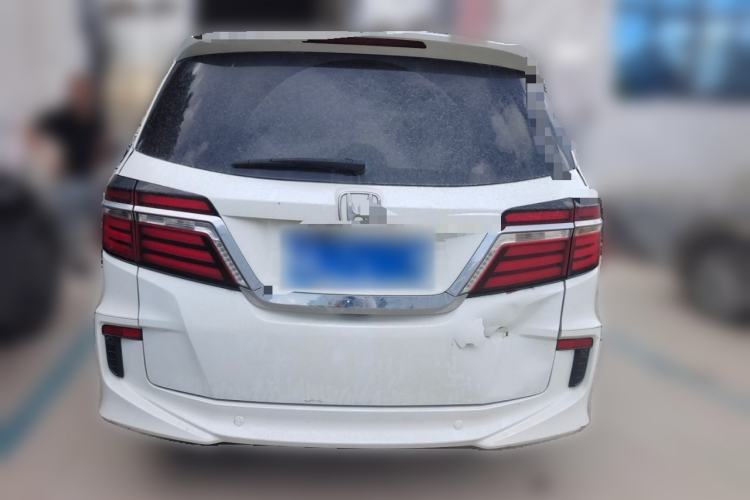 Used Honda Elysion 2016 2.4L Style Edition Rear
