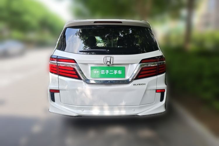 Used Honda Elysion 2016 2.4L Luxury Edition Rear