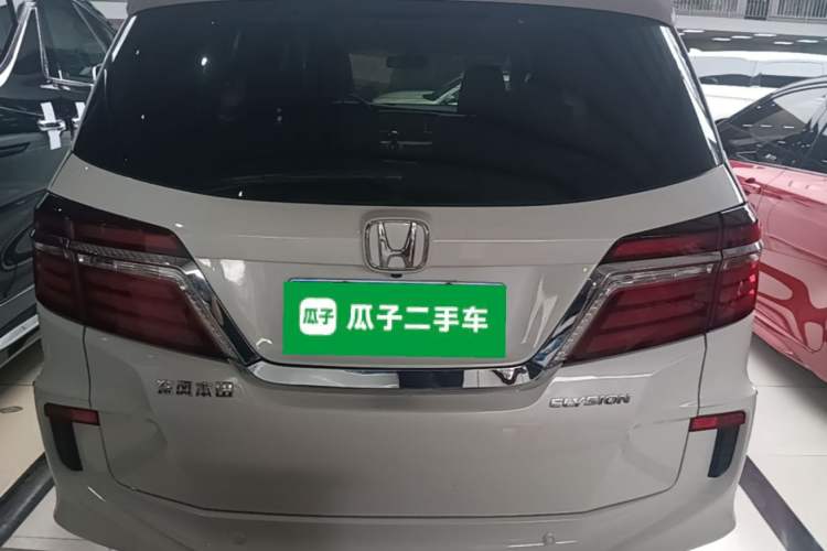 Used Honda Elysion 2016 2.4L Luxury Edition Rear