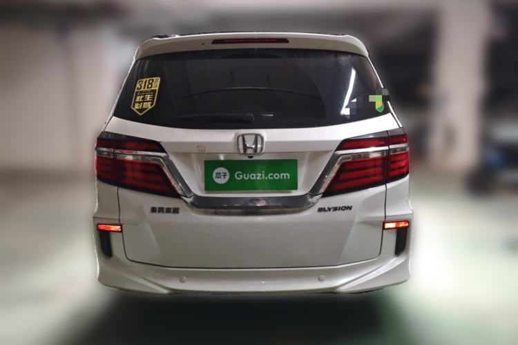 Used Honda Elysion 2016 2.4L Supreme Edition Rear