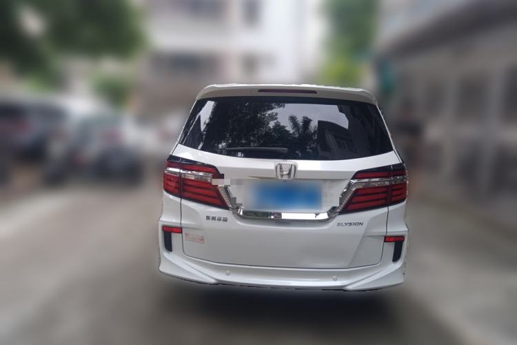 Used Honda Elysion 2016 2.4L Supreme Edition Rear