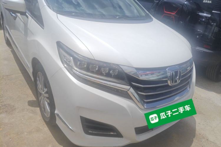 Used Honda Elysion 2016 2.4L Luxury Edition Right Front Headlight