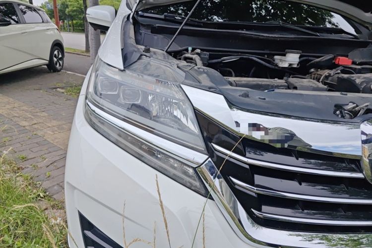 Used Honda Elysion 2016 2.4L Classic Edition Right Front Headlight