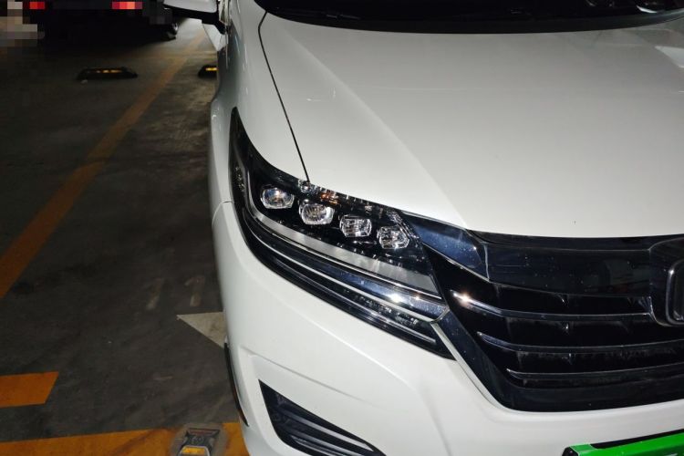 Used Honda Elysion 2016 2.4L Luxury Edition Right Front Headlight