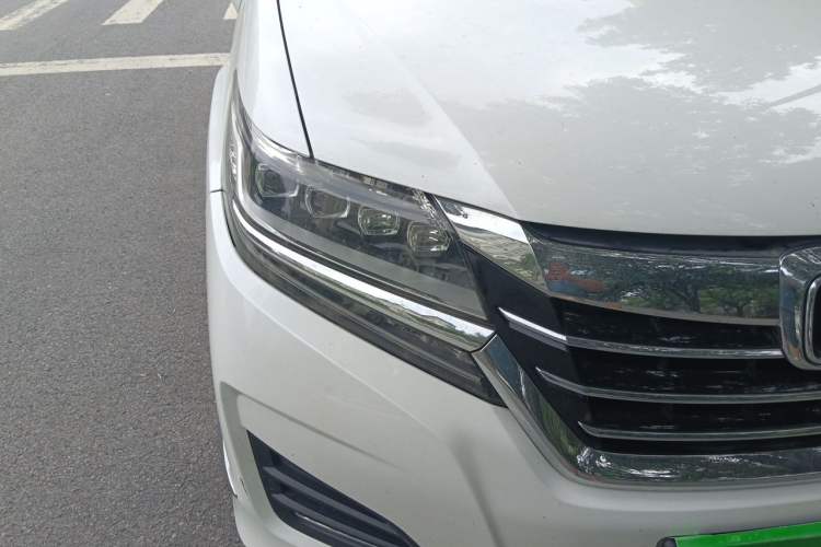 Used Honda Elysion 2016 2.4L Luxury Edition Right Front Headlight