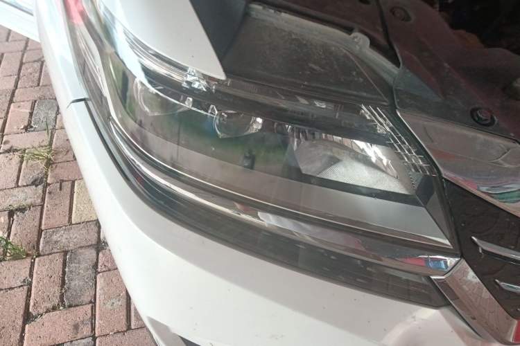 Used Honda Elysion 2016 2.4L Classic Edition Right Front Headlight