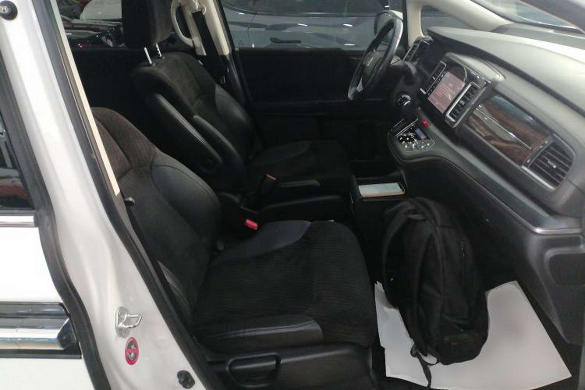 Used Honda Elysion 2016 2.4L Classic Edition Right Front Seat